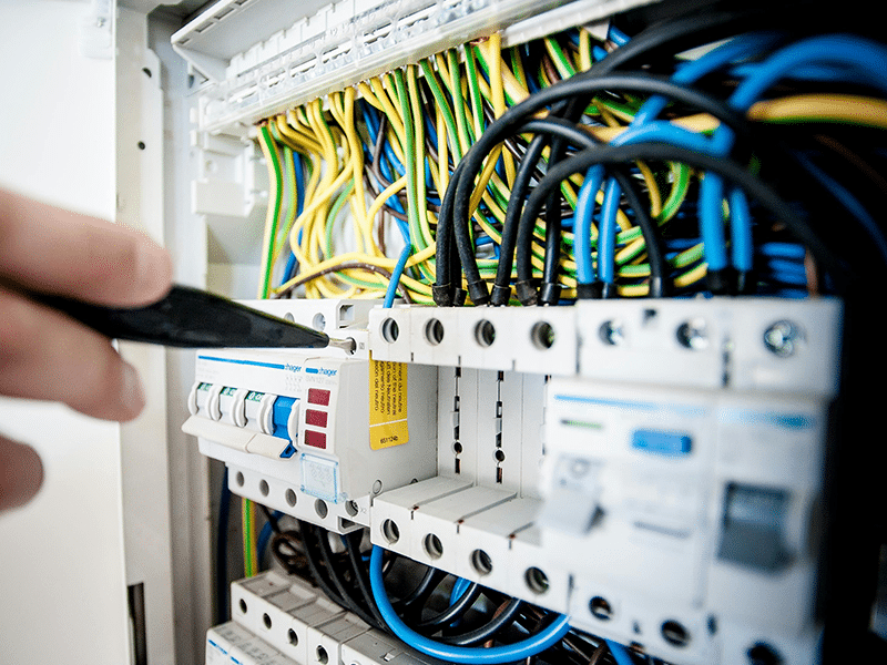 Titre Professionnel Électricien d&rsquo;Équipement du Bâtiment
